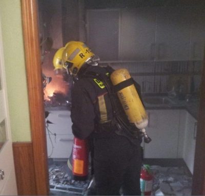 bomberos-sofocan-incendio-vivienda5