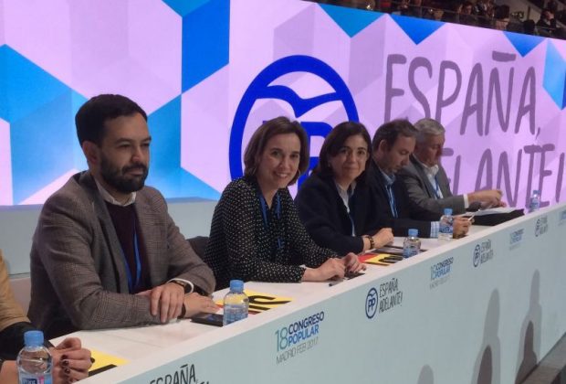 Cuca Gamarra en el Congreso del PP