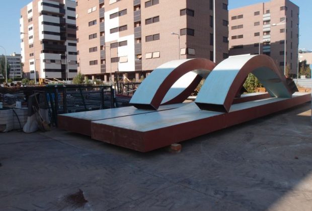 Escultura Elementos en tensión