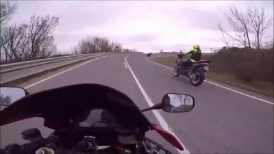 adelantamiento curva linea continua