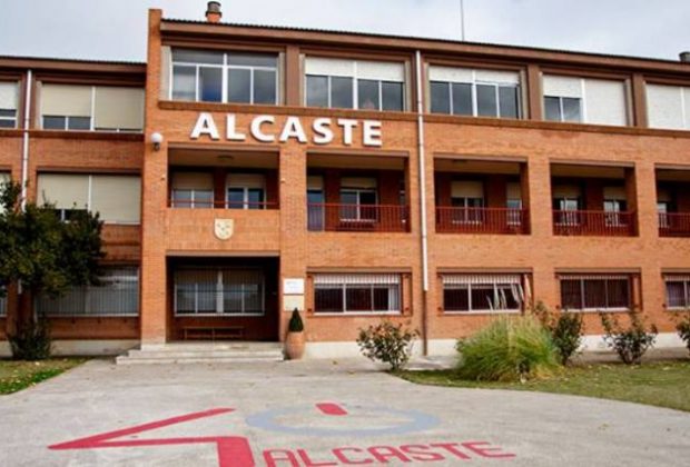 Alcaste