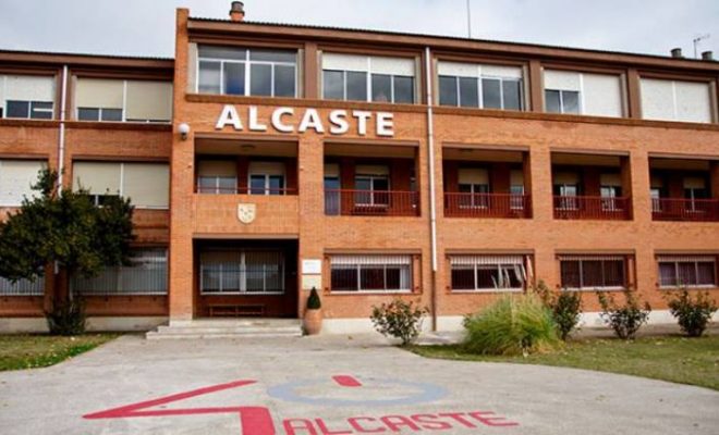 Alcaste