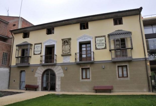 Residencia Ancianos cenicero