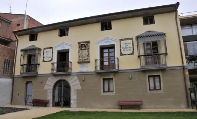 Residencia Ancianos cenicero