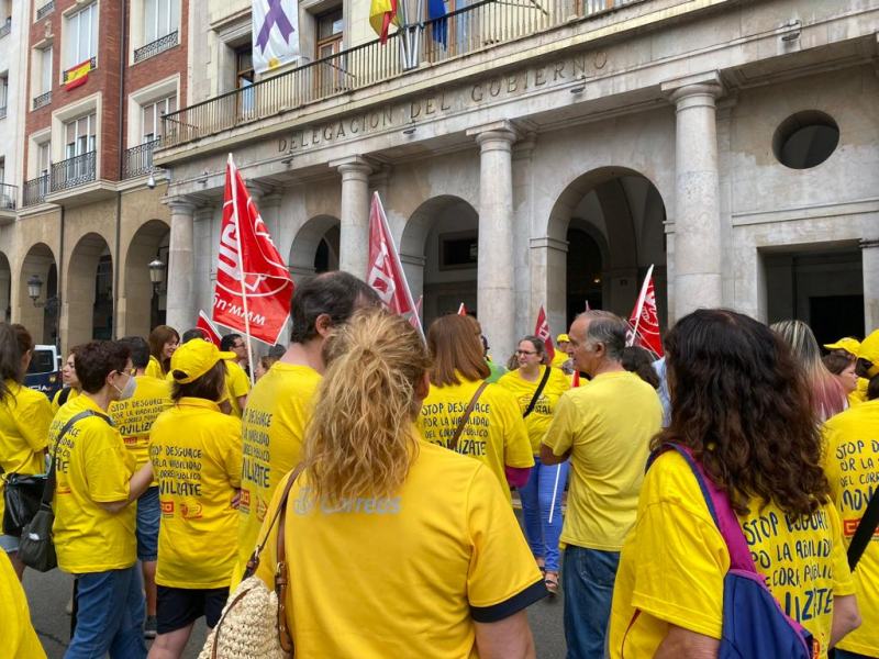 UGT y CCOO de La Rioja denuncian que Correos está al borde de la ...